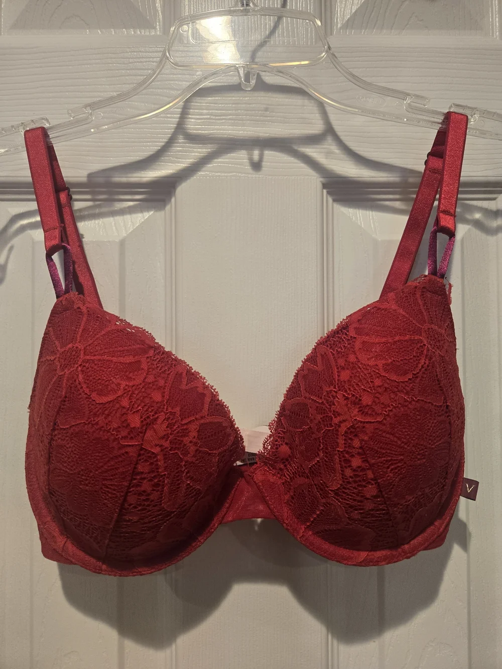 Victoria's Secret Red Very Sexy Push-up Bra Floral Lace Overlay 32DD